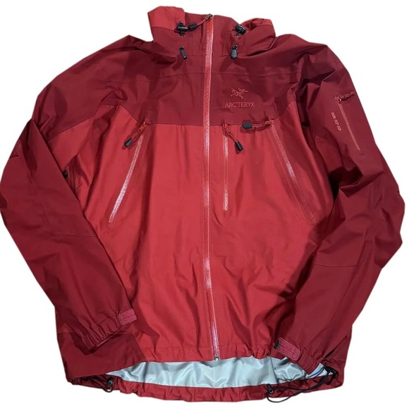 Vintage Arc'teryx Theta AR Red Gore-Tex Jacket (Size XL)